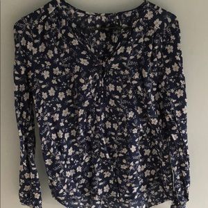 Lightweight floral top from gap